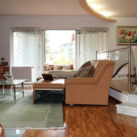 Cosy Apartma *